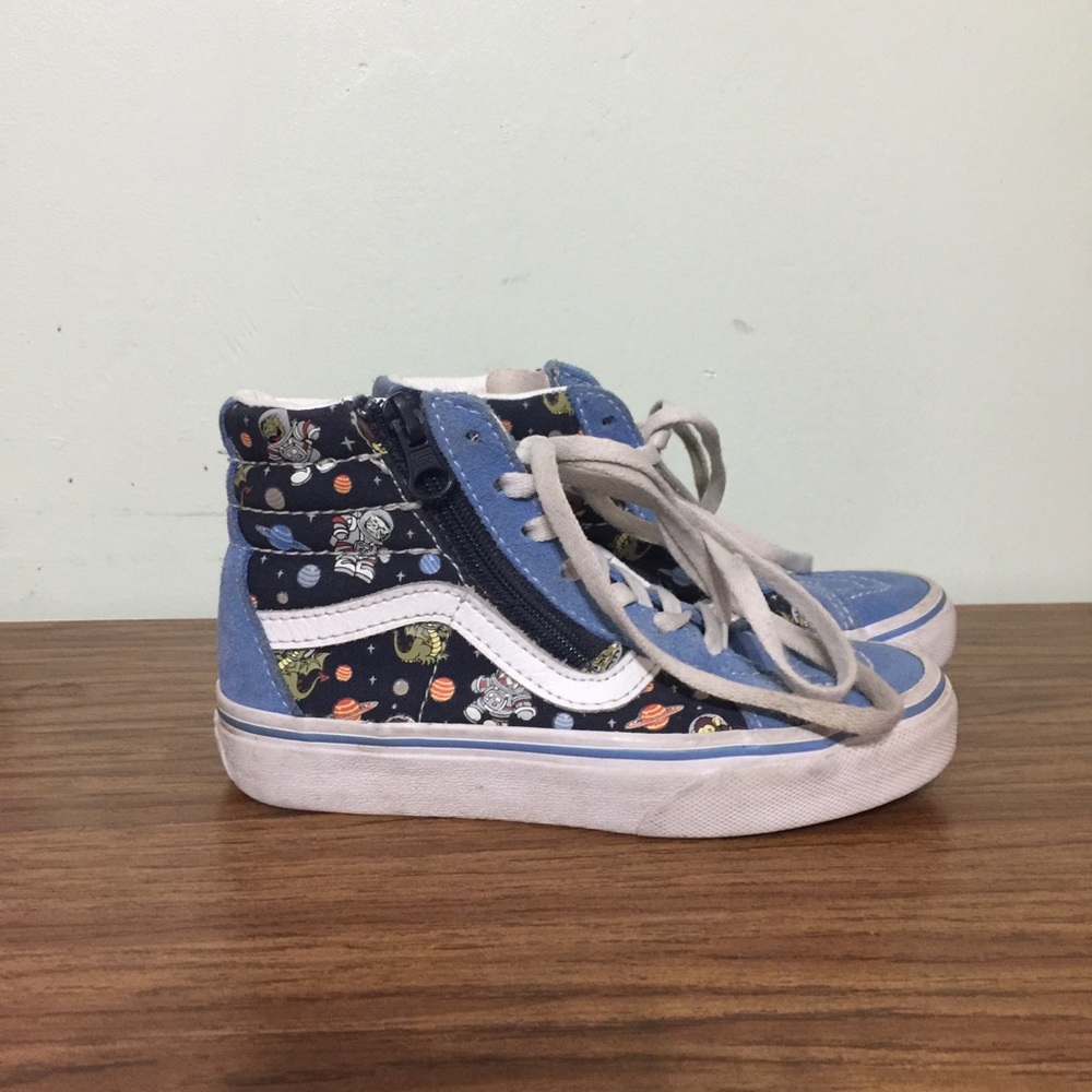 Vans hi-top Space theme